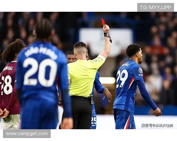 蓝军球员国际赛场为国争光